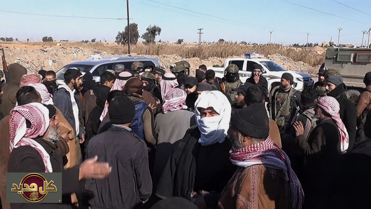 أهالي معتقلي الأقطان في الرقة يتحدون الحواجز الأمنية لمعرفة مصير أبنائهم