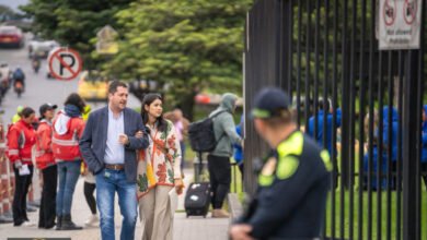 ترحيل المهاجرين كولومبيا: بوغوتا تستأنف 20 رحلة جوية لإعادة المواطنين من أمريكا