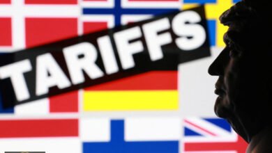 ابتزاز ترامب الاقتصادي: كيف تحولت التعريفات الجمركية إلى سلاح جيوسياسي ضد أوروبا