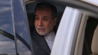 إيران تلوح بالتصعيد: المواجهة الإيرانية الأمريكية "ستجتاح المنطقة"