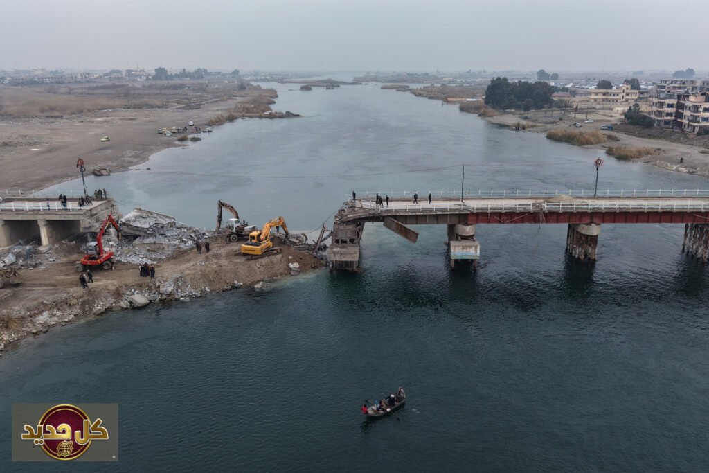 ترميم جسور الرقة: الحكومة السورية تبدأ إعادة إعمار شريان الحياة المدمر فوق نهر الفرات