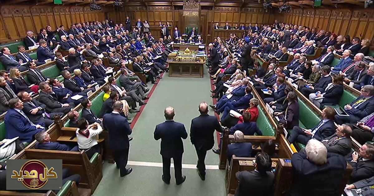 حظر وسائل التواصل للقاصرين: اللوردات البريطاني يمرر تعديلاً تاريخياً لحماية الأطفال