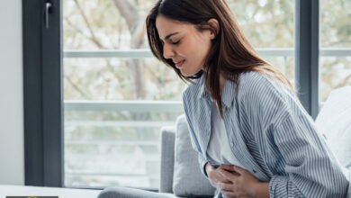 الإسهال المزمن: متى يتحول الاضطراب الهضمي البسيط إلى خطر يهدد الحياة؟