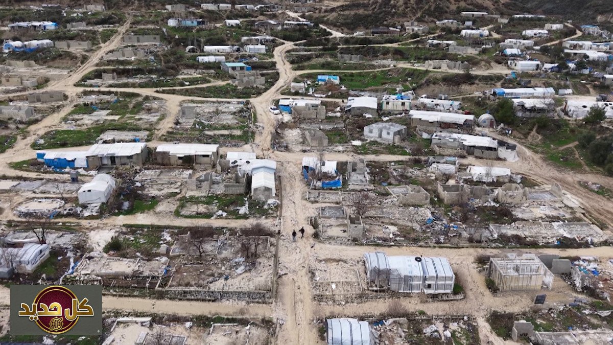 تضرر خيام النازحين في إدلب يفاقم الكارثة الإنسانية جراء السيول الموحلة