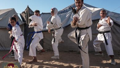 تدريبات الكاراتيه في غزة: الصمود بين الركام والخيام يواصل فعالياته