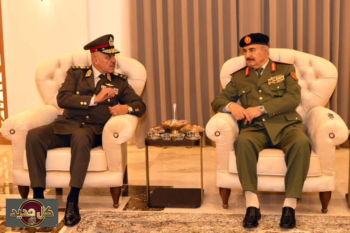التعاون المصري الليبي: رئيس الأركان يلتقي حفتر في بنغازي لتعزيز الأمن المشترك