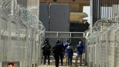 معبر رفح: تحليل أبعاد تحول المنفذ الوحيد لغزة إلى أداة سيطرة