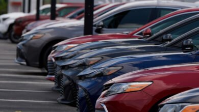 السيارات الهجينة تويوتا: ثورة المبيعات تقفز بالعملاق الياباني لـ 11.3 مليون وحدة في 2025