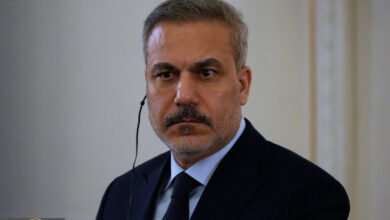 فيدان يحذر: توسيع المحادثات لبرنامج إيران الصاروخي يعني "حرباً جديدة"