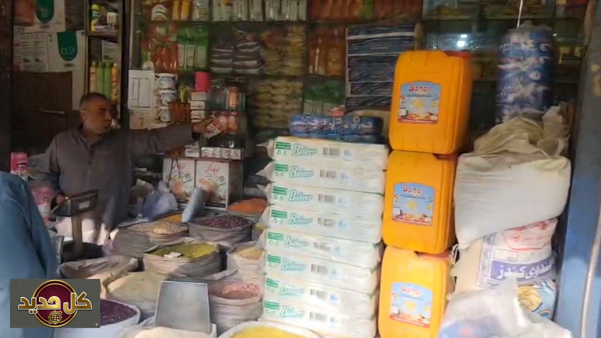 أزمة حاويات أفغانستان: كيف يربك مضيق هرمز تجارة بلد بلا منافذ بحرية؟