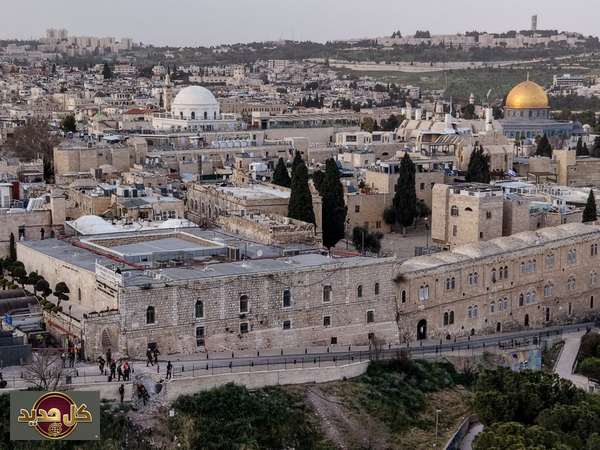 تحريض المسجد الأقصى: إعلامي إسرائيلي يدعو لاستهدافه وتصاعد التوترات