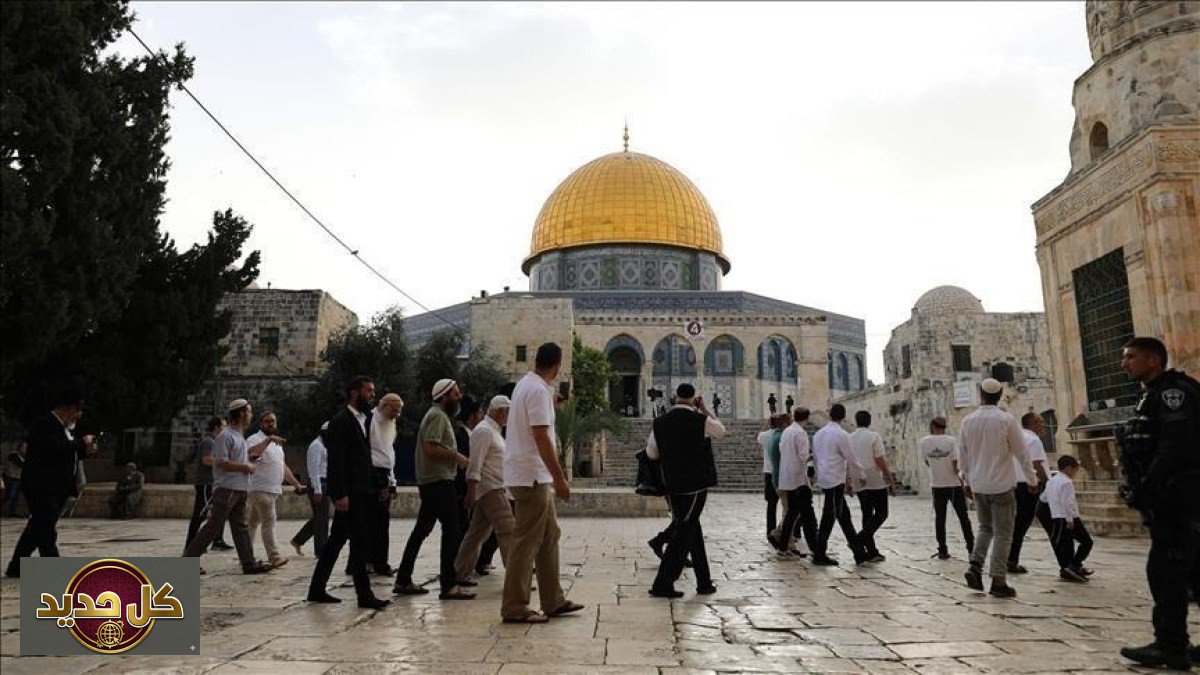 المسجد الأقصى تحت تهديد التغيير: تحذيرات فلسطينية من فرض واقع ديني جديد