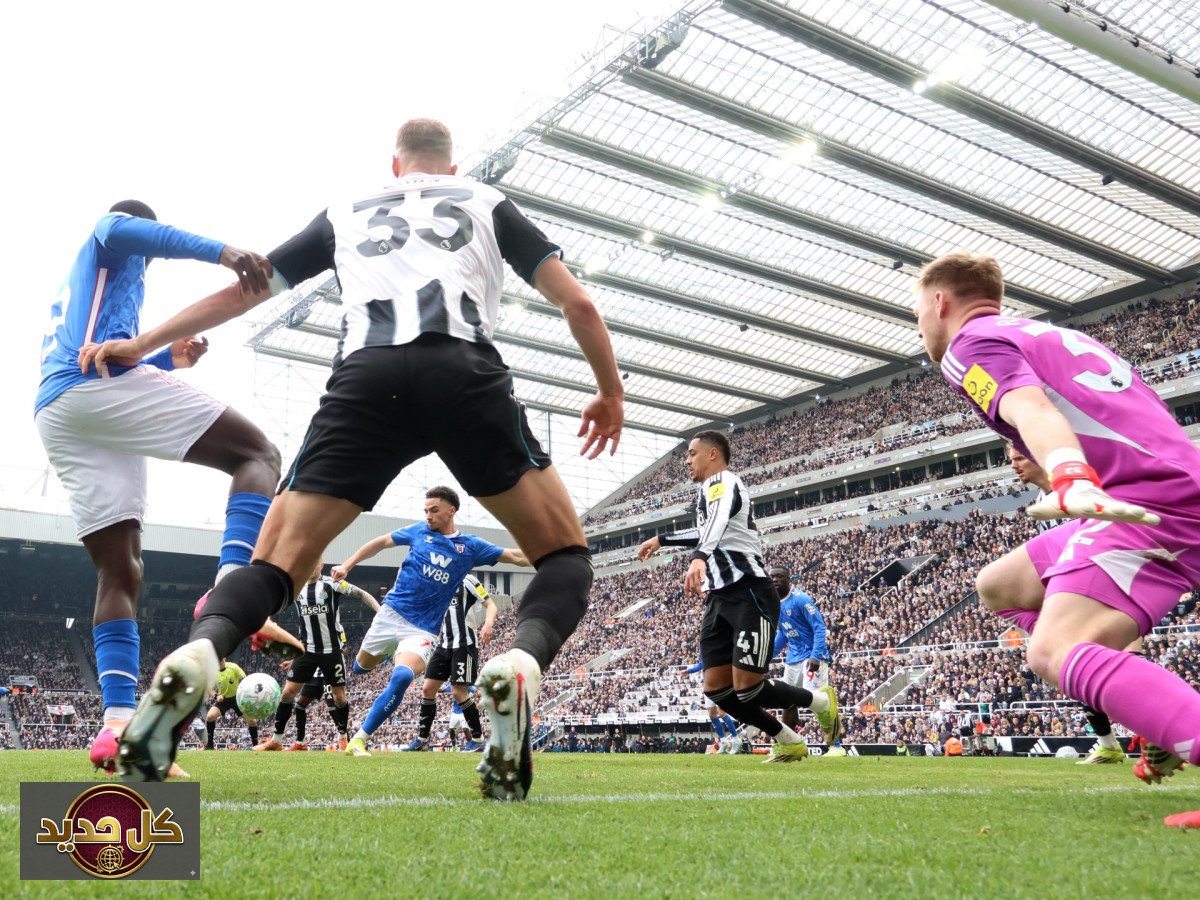 شمس الدين طالبي يقود سندرلاند لفوز مثير على نيوكاسل في ديربي إنجليزي حافل