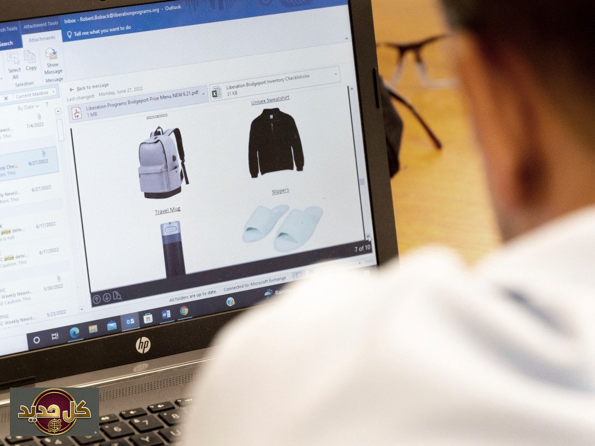 الدوبامين الرقمي: كيف تسيطر المتاجر الإلكترونية على رغباتنا الشرائية؟