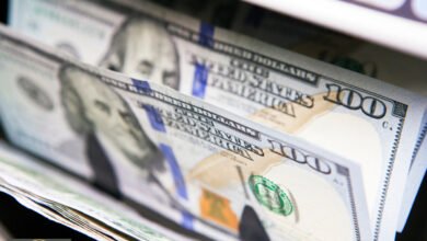 أسعار الدولار والذهب: صعود في ظل التوترات العالمية