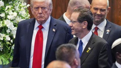 ترمب يهاجم هرتسوغ: اتهامات بالكذب ووعد بالعفو لنتنياهو