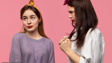 التسول الجاف: خبراء يحذرون من التلاعب العاطفي الخفي بالتعاطف