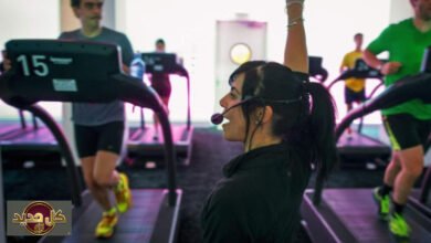 صحة الأذن في الرياضة: دراسة جديدة تكشف مخاطر الموسيقى الصاخبة في حصص اللياقة