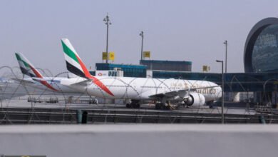 تعليق رحلات طيران الإمارات: ما هي تداعيات القرار المفاجئ على دبي والعالم؟