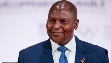 تواديرا رئيس أفريقيا الوسطى: تنصيب لولاية ثالثة وسط جدل المعارضة