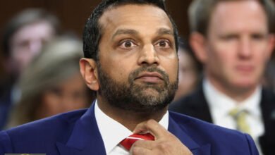 اختراق البريد الإلكتروني لمدير FBI: هجوم 'حنظلة' ينشر وثائق حساسة