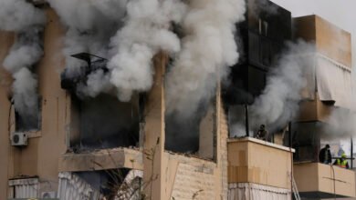 المبادرة الفرنسية: ماذا تسعى باريس لتحقيقه في لبنان المضطرب؟