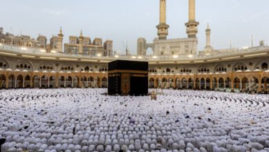 صلاة عيد الفطر: ملايين المسلمين يوحدون صفوفهم رغم التحديات العالمية