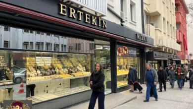 نقص الذهب في تركيا: فوضى بأسواق أنقرة وأزمة عرض وطلب متصاعدة