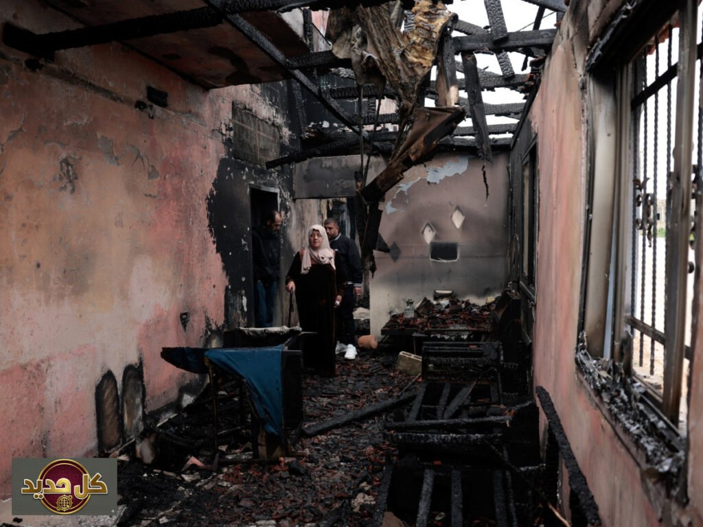 نقد اليسار الإسرائيلي: الكاتبة حنين مجادلة تُفجر جدلاً حول المواقف المتطابقة