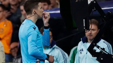 قوانين كرة القدم: كيف يسعى IFAB لتطوير اللعبة رغم الجدل المستمر؟