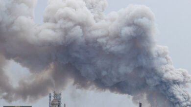 هجمات إيران المتصاعدة: مقتل امرأة في البحرين وتصعيد يهدد أمن الخليج