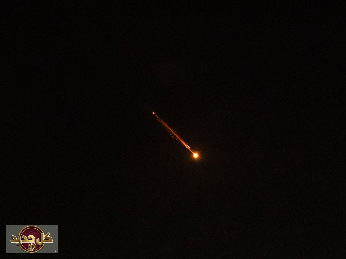 تصعيد إيراني إسرائيلي خطير: غارات على طهران وصواريخ تستهدف إسرائيل