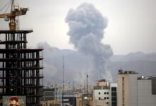 التصعيد الإيراني الإسرائيلي: صواريخ تخترق الدفاعات واستهداف موقع نووي