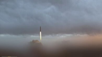 هجمات إيران تتسع: استهداف الأسطول الخامس وقواعد أمريكية وتوعد الجنود في المنطقة