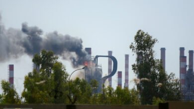 النفط الإيراني: طهران ترد على الإعفاء الأمريكي المؤقت وتؤكد نفاد الكميات