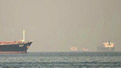 مضيق هرمز: الحرس الثوري الإيراني يعلن "السيطرة الكاملة" بعد تعهد ترامب بتأمين السفن