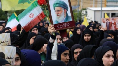 تصعيد إسرائيلي لبناني: مهلة الـ 24 ساعة لممثلي إيران وتوعد باستهدافهم