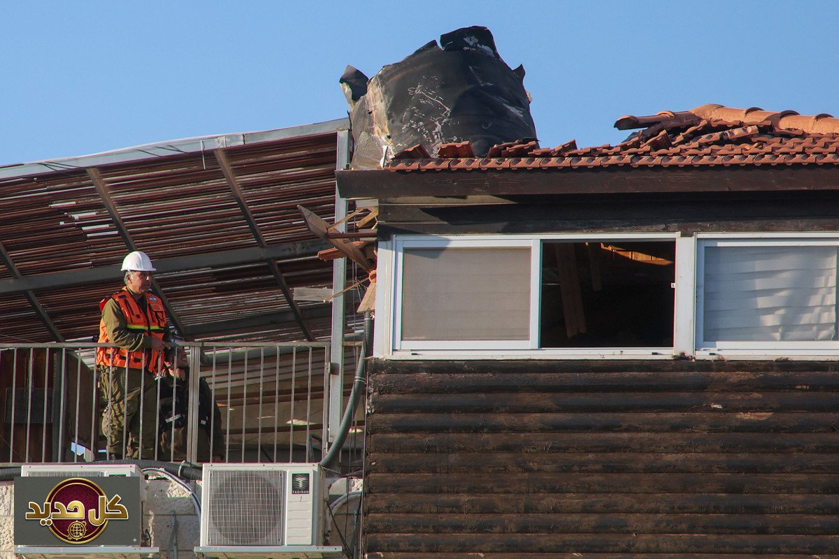 شظايا صاروخية بالقدس تخلّف أضراراً مادية واسعة في مواقع حساسة