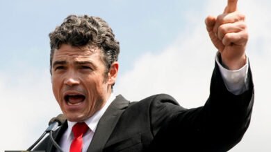 تحقيق جو كينت: استقالة احتجاجًا على الحرب مع إيران وتهم تسريب معلومات