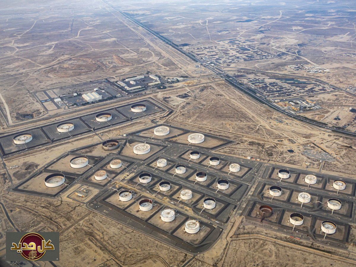 الكويت تخفض إنتاج النفط: هل تنذر أزمة التخزين العالمية؟