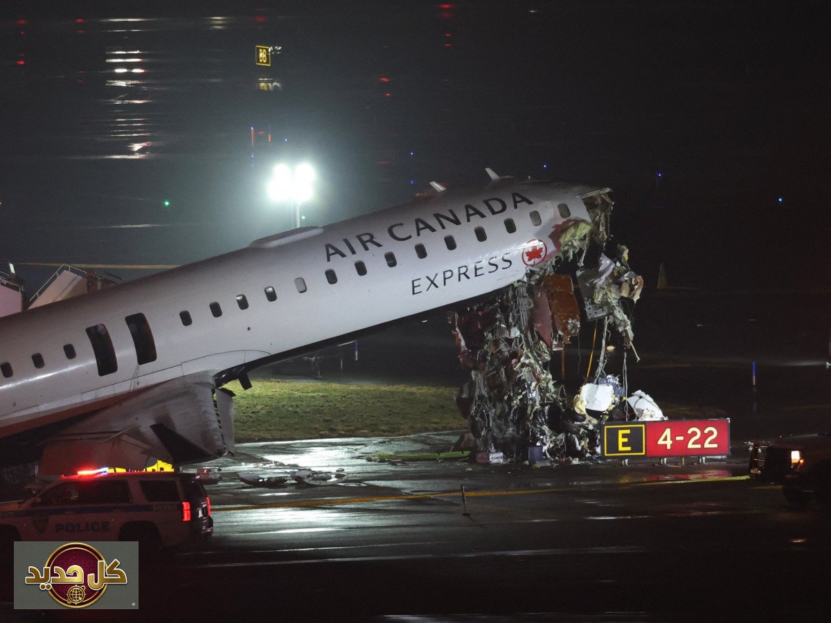 حادث مطار لاغوارديا: توقف الرحلات إثر اصطدام طائرة بشاحنة