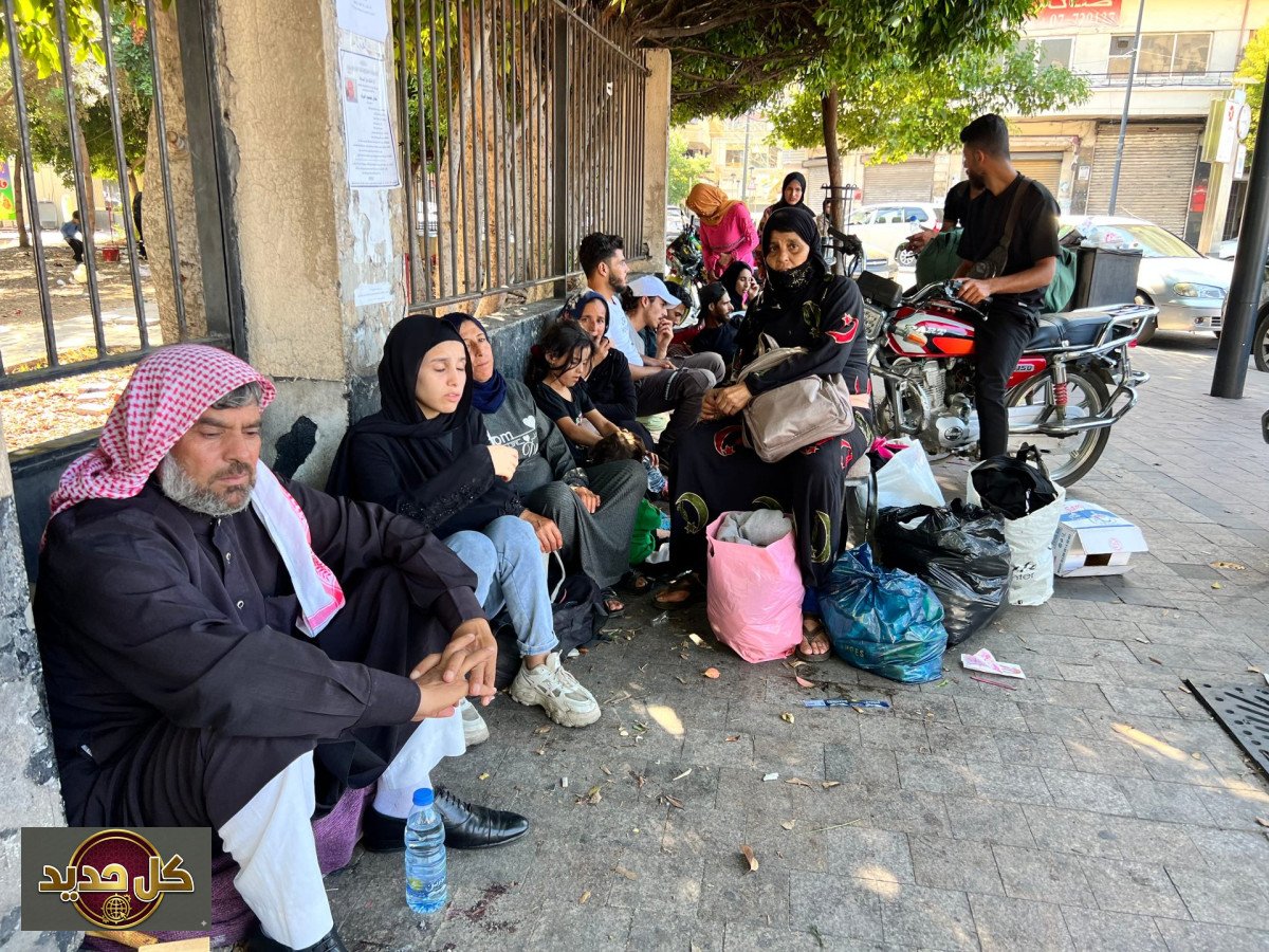 نازحو لبنان: نصف مليون يواجهون معاناة متصاعدة واكتظاظ الطرقات يفاقم الأزمة الإنسانية