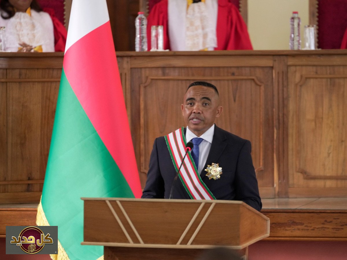 إقالة حكومة مدغشقر بالكامل وتعليق أعمالها: تفاصيل قرار الرئيس العسكري