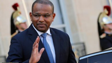 فساد مالي: السجن 20 عاماً لرئيس الوزراء الأسبق وآخرين في عقود تسليح