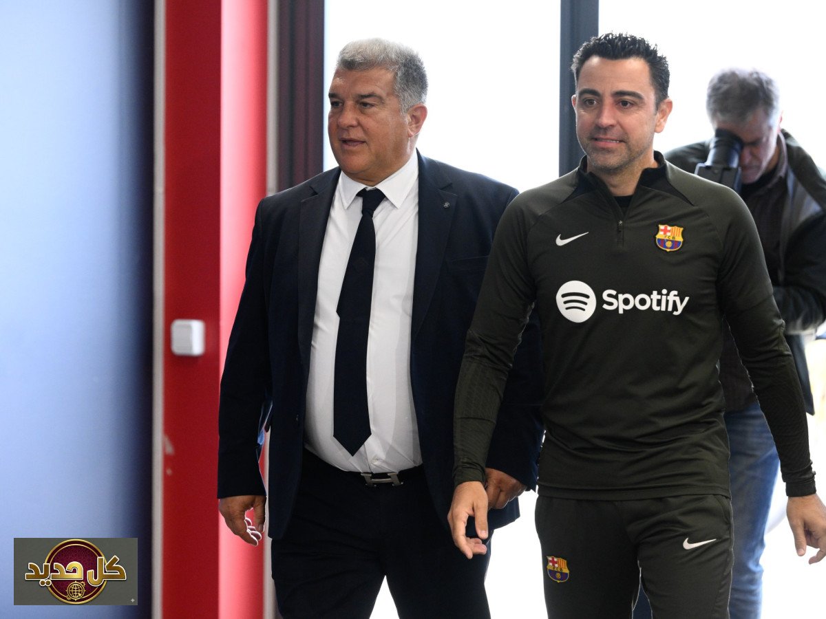 صدمة: تشافي يفضح وعود لابورتا بشأن عودة ميسي لبرشلونة