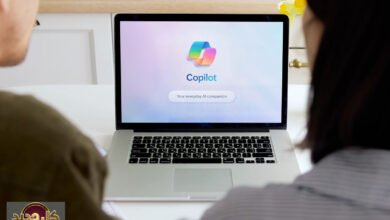 مايكروسوفت كوبايلوت كوورك: وكيل ذكاء اصطناعي بـ"النقد الذاتي" يغير العمل المؤسسي