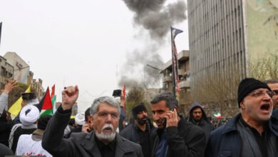 مهلة أمريكية لإسرائيل: أسبوع حاسم لإنهاء حرب إيران أم التصعيد؟