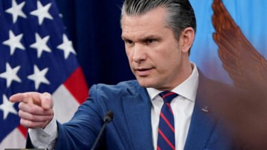 إصابة مجتبى خامنئي: وزير أمريكي يكشف تفاصيل مقلقة وقصف 15 ألف هدف بإيران