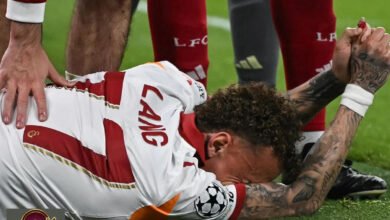 إصابة نوا لانغ الغريبة: لوحة إعلانات تصدم نجم غلطة سراي في دوري الأبطال