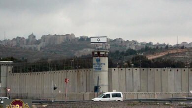قمع الأسرى الفلسطينيين: تفاصيل حملة واسعة بسجون الاحتلال تثير قلقاً دولياً